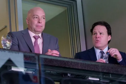Douche froide à Montréal: Kent Hughes et Jeff Gorton apprennent la pire nouvelle
