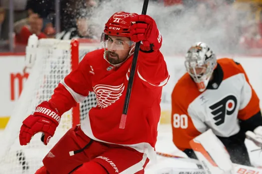 Mauvaise nouvelle pour Montréal: trois offres officielles pour Dylan Larkin