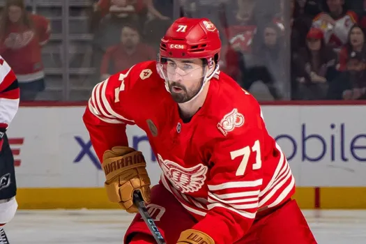 Transaction imminente: la destination de Dylan Larkin est connue