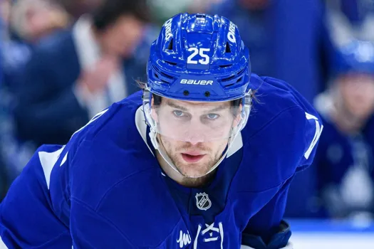 Transaction-signature pour un défenseur droitier: 4 options pour Kent Hughes