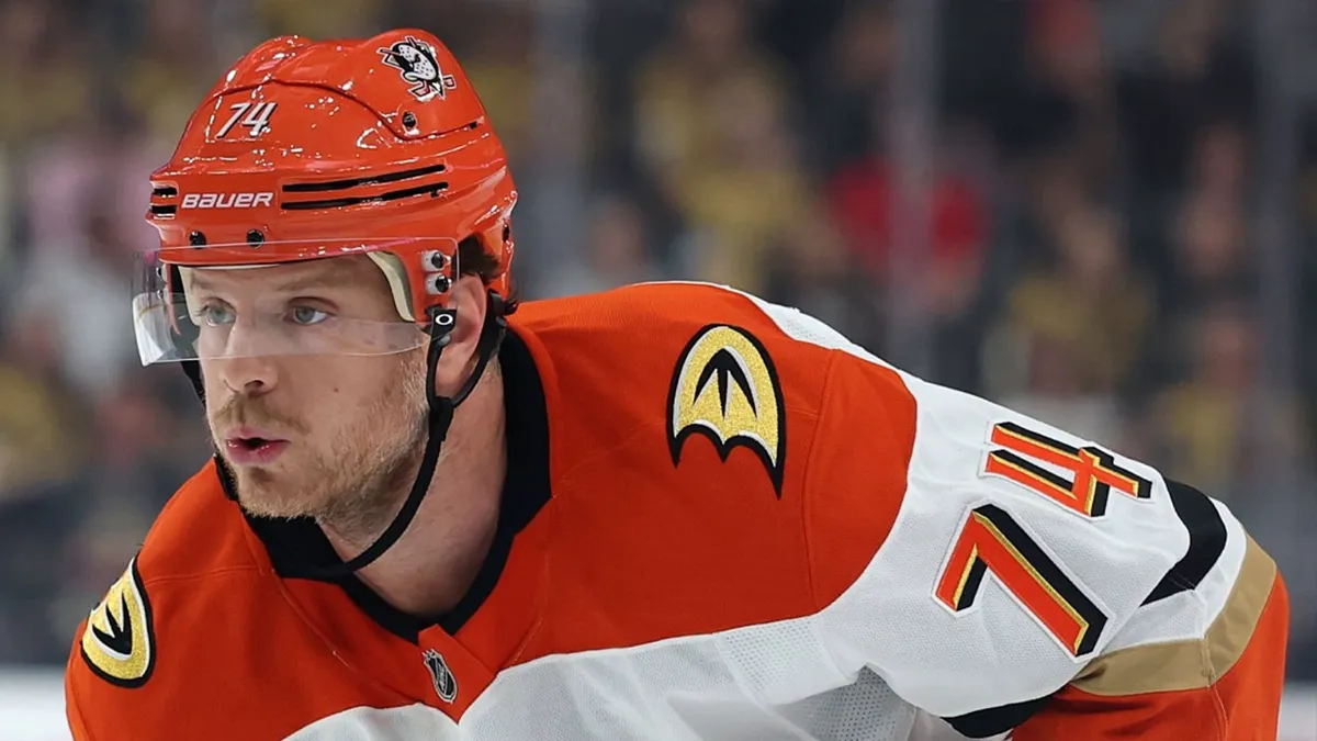 John Carlson à Montréal: Kent Hughes prépare un autre coup monstre