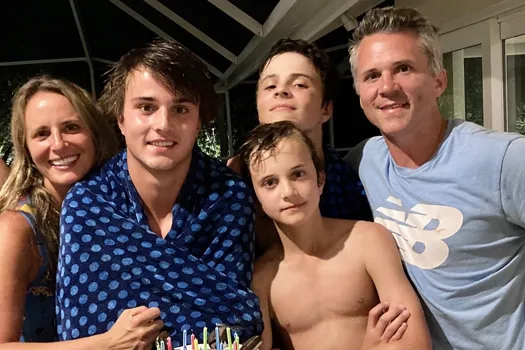 Pensée pour Martin St-Louis et son fils : le téléphone a enfin sonné