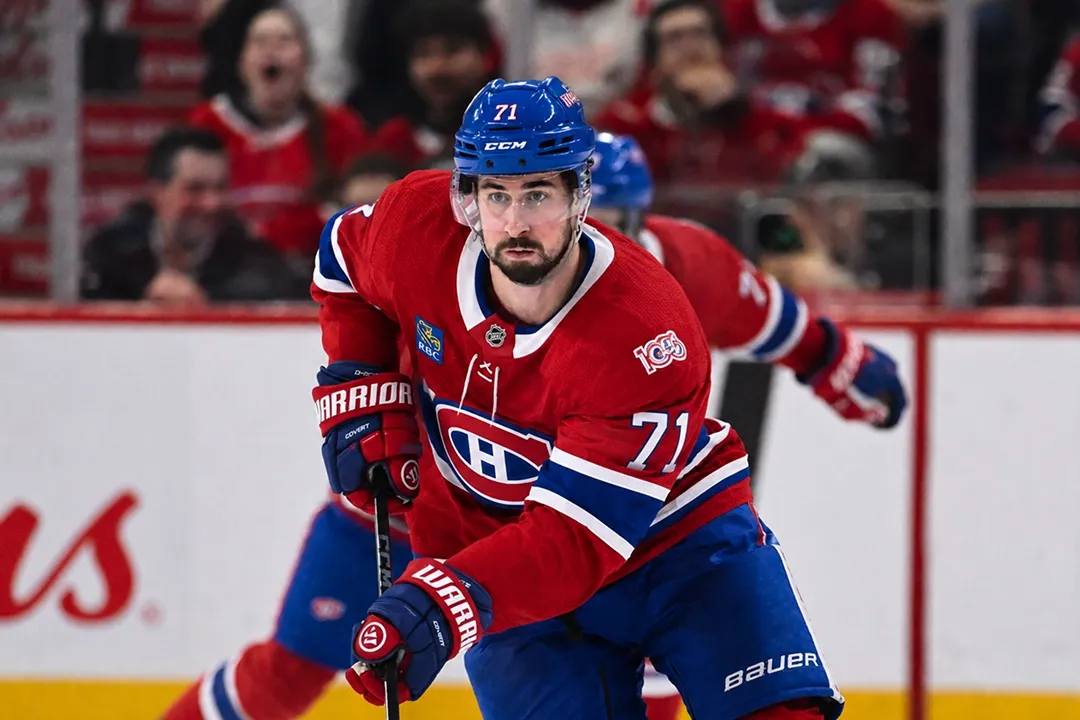 À la recherche d'un joueur de centre : Revirement majeur pour Dylan Larkin