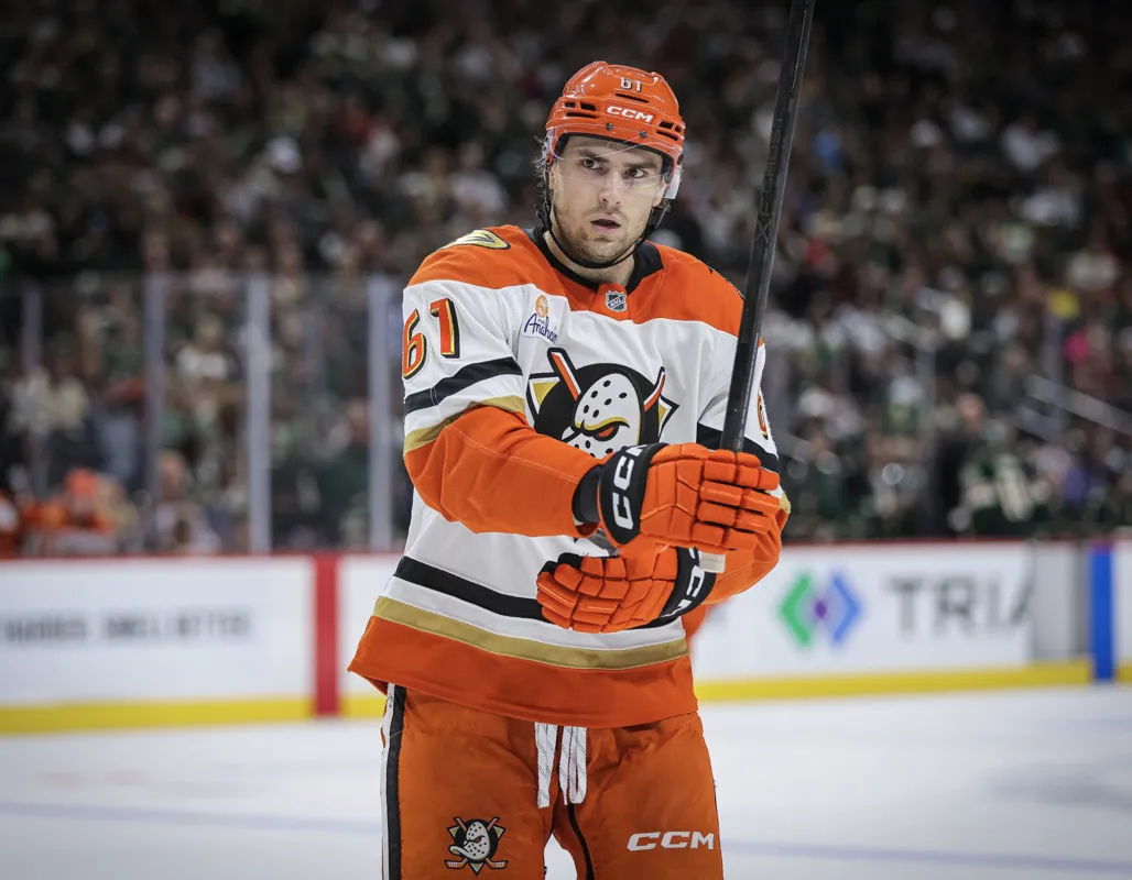 Ça chauffe entre Cutter Gauthier et les Ducks: son agent se sent insulté
