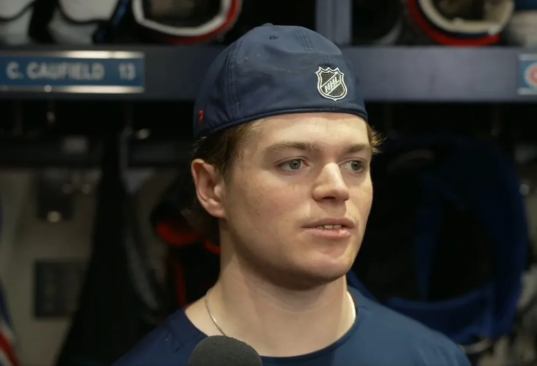 Colère noire de Cole Caufield: le petit buteur explose