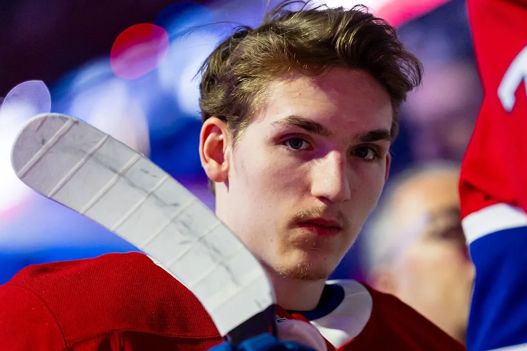 Onde de choc : l'ancien joueur de la LNH refroidit l’euphorie autour de Lane Hutson