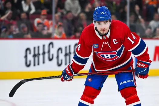 Intrusion qui choque : Nick Suzuki bouleverse le Temple de la renommée