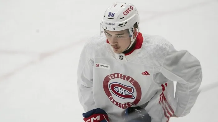 Chair de poule à Brossard: Florian Xhekaj enflamme la glace