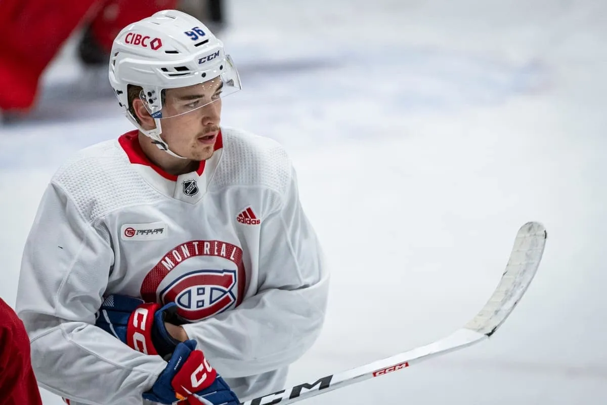 L'alignement partant du Canadien de Montréal a fuité: Florian Xhekaj sous le choc