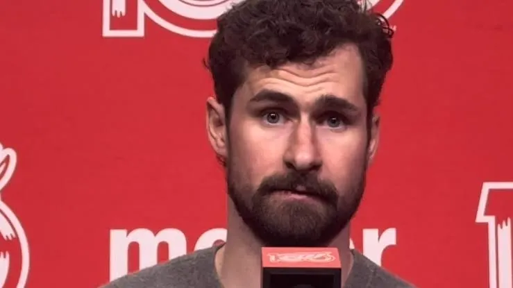 Menaces publiques contre Dylan Larkin: Montréal l'attend