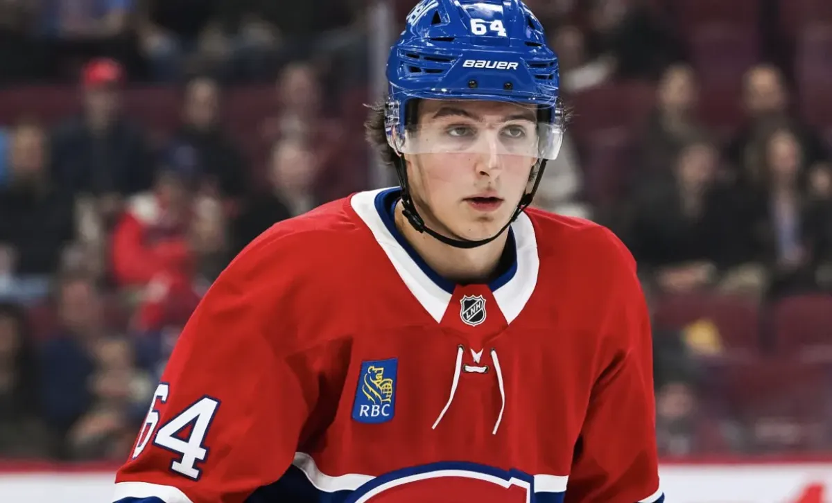 Surprise à Montréal: David Reinbacher doit quitter le Canadien de Montréal
