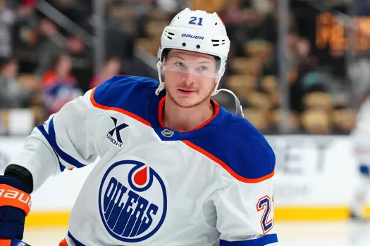 Acquisition de Kirby Dach à Edmonton: les Oilers offrent une peste aux Canadiens de Montréal