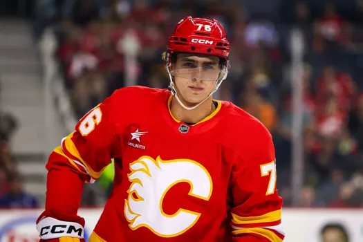 Négociations Montréal-Edmonton-Calgary pour Kirby Dach: le CH veut un plombier robuste
