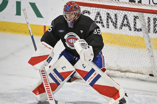Scène gênante à Brossard: Samuel Montembeault hué par la foule