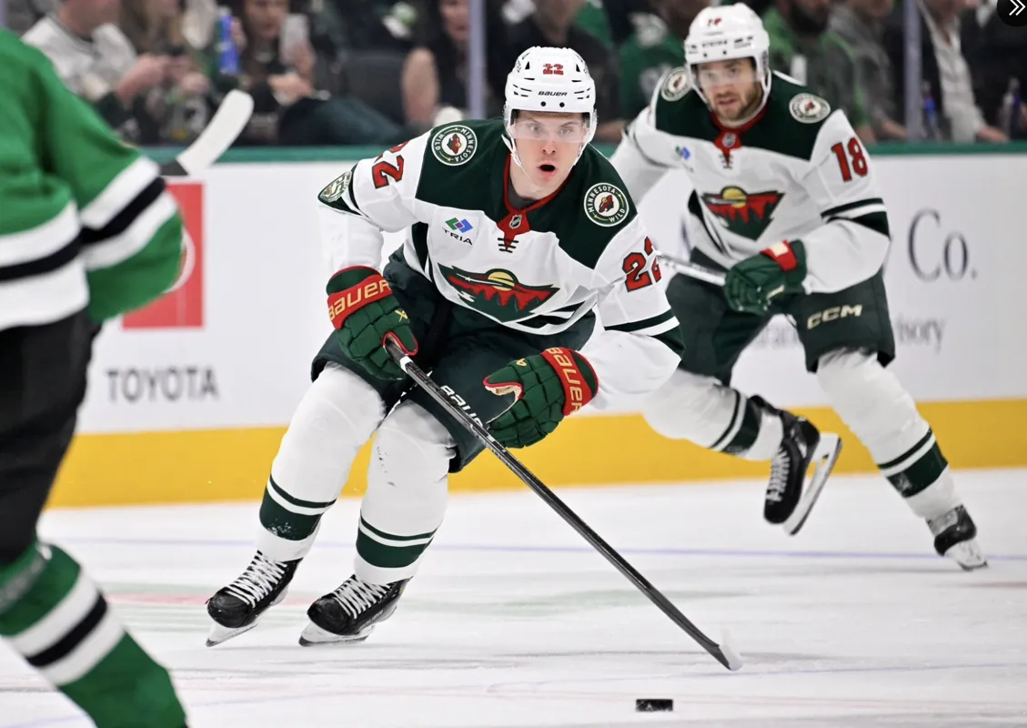 Dylan Larkin tout proche du Minnesota: cauchemar pour Kent Hughes