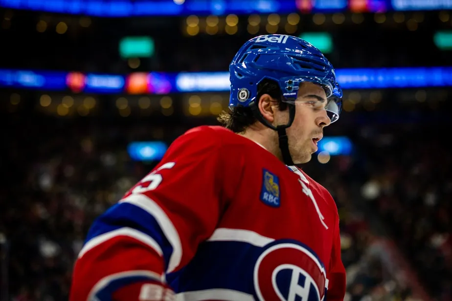 Offre modifiée pour Dylan Larkin: Kent Hughes donne ses ordres à Martin St-Louis