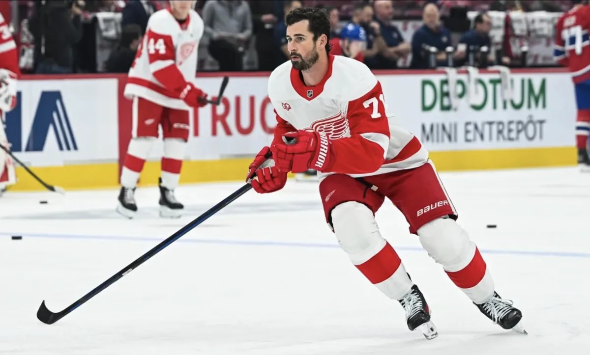 Technique pour convaincre Dylan Larkin de venir à Montréal: Elliotte Friedman dévoile le plan