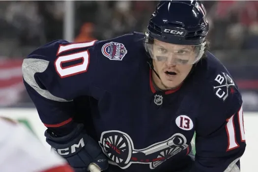 Acquisition d'un ailier de 6 pieds 5: Kent Hughes doit trancher