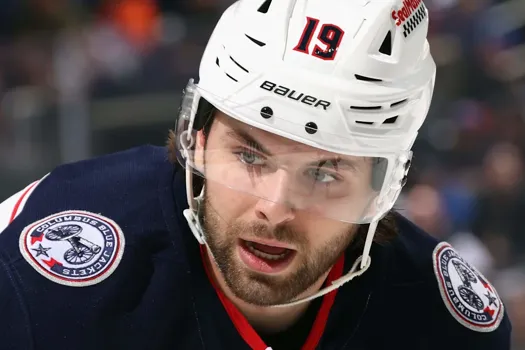 Adam Fantilli se fait ramasser : Montréal évite la catastrophe à 13,75 millions de dollars