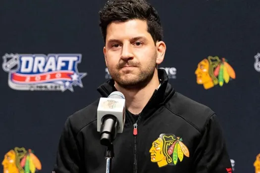 Congédiement demandé: le DG des Blackhawks est dans l'eau chaude