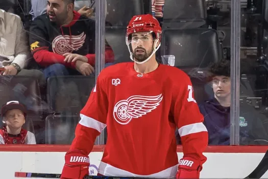 Coup de tonnerre de ESPN : la transaction de Dylan Larkin se précise