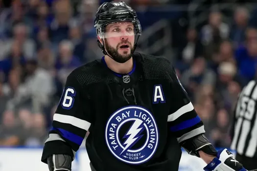Nikita Kucherov à Montréal: Mikhail Sergachev ouvre la porte