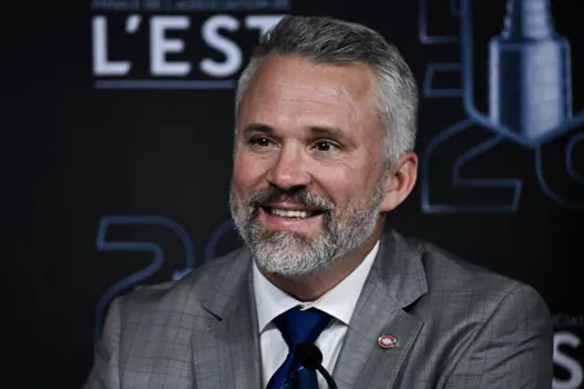 Scène qui donne des frissons : Martin St-Louis au cœur d’un moment magique au Centre Bell